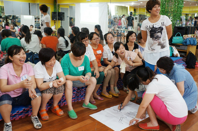 開放團(tuán)結(jié)、激情碰撞--記杉德銀卡通